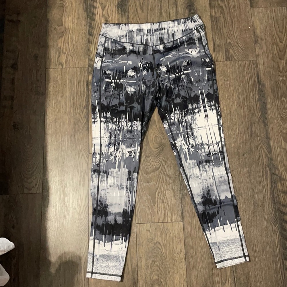 Large, multi color, Reebok workout leggings